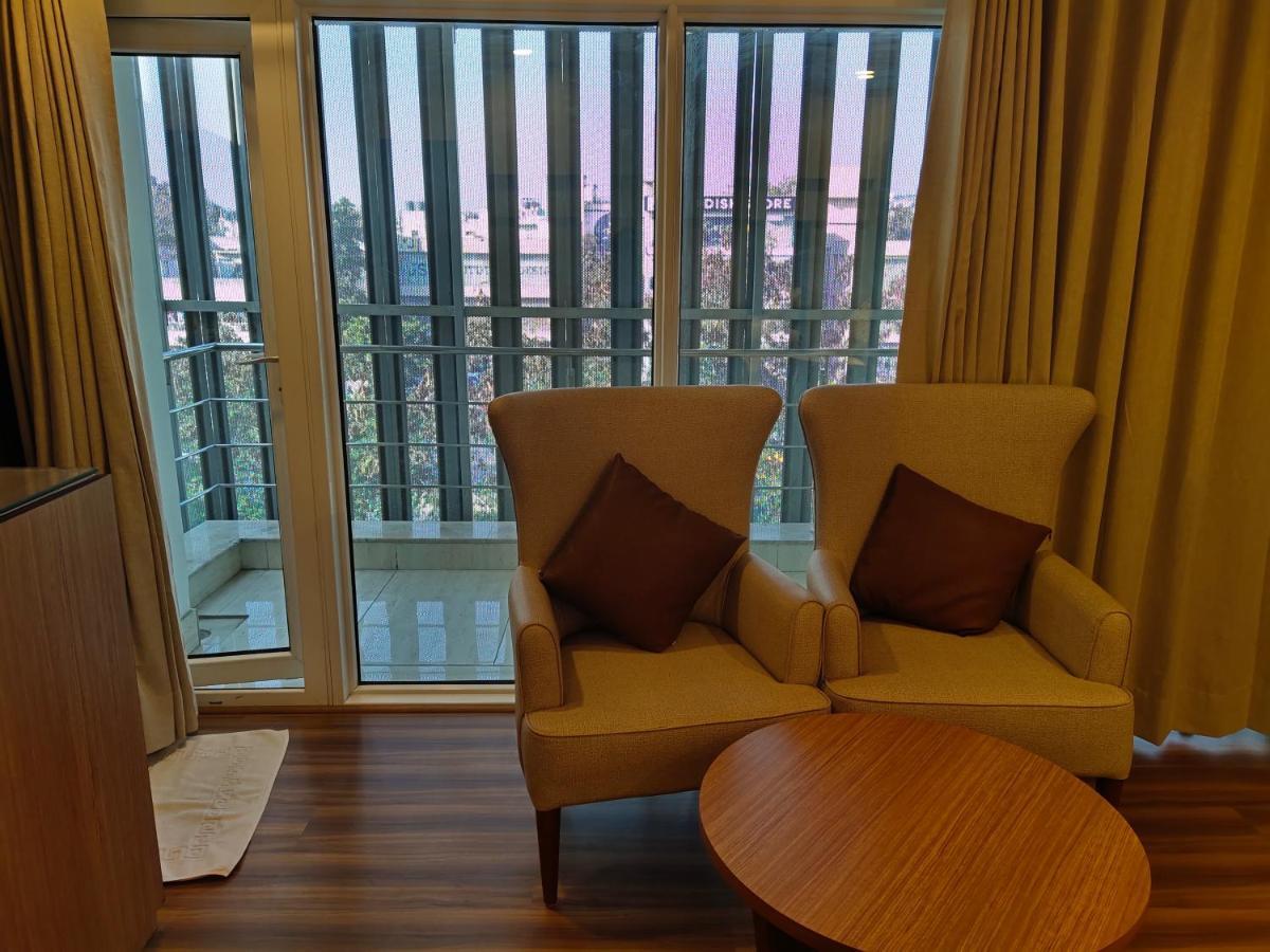 Delhieez - A Boutique Hotel New Delhi Exterior photo